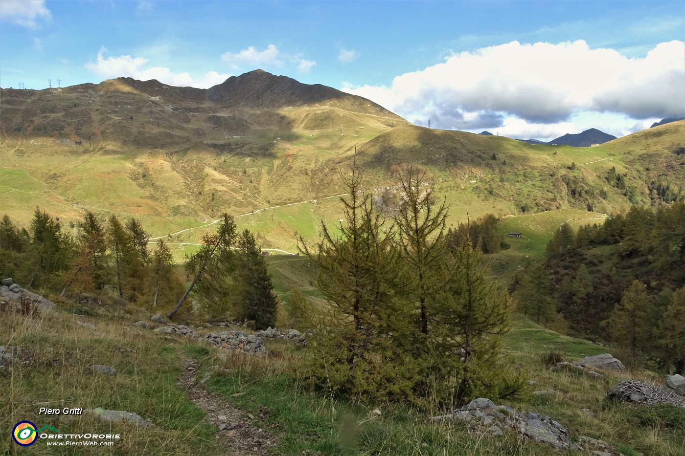 89 Rientro nella conca del Lago di Valmora.JPG